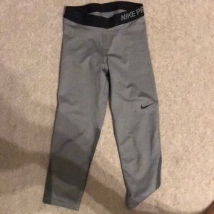 Nike leggings cropped length